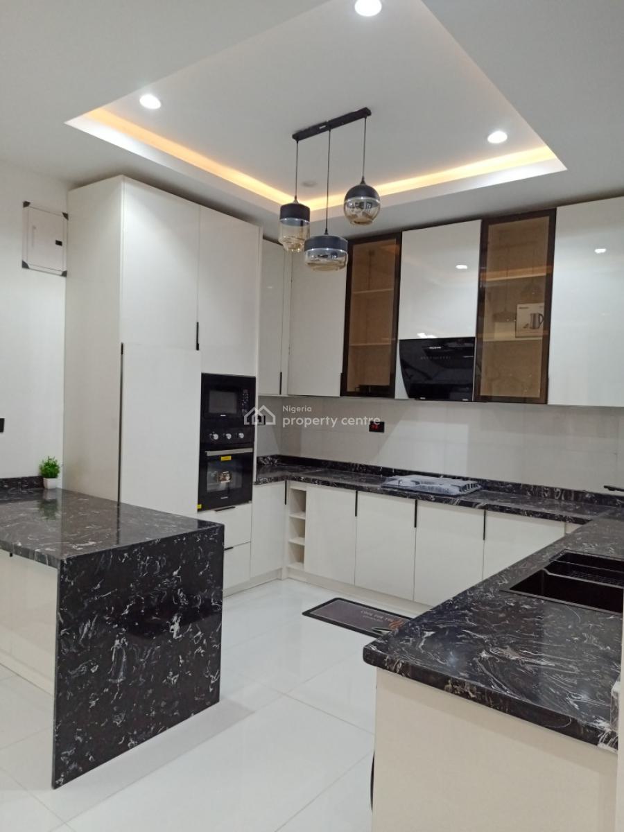 Luxury Built and Exquisitely Finished 2 Bedroom Automated Apartment, Ikate, Lekki Phase 2, Lekki, Lagos, Block of Flats for Sale