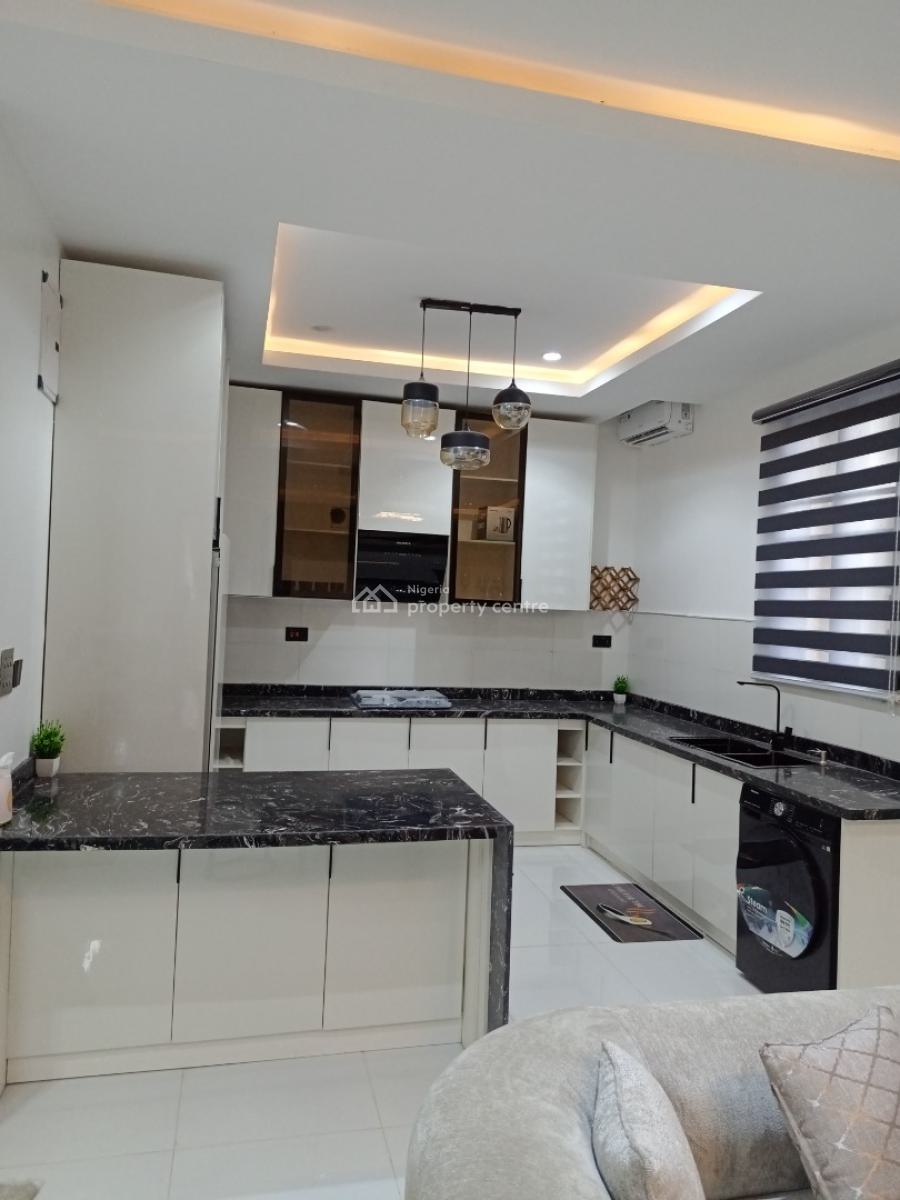 Luxury Built and Exquisitely Finished 2 Bedroom Automated Apartment, Ikate, Lekki Phase 2, Lekki, Lagos, Block of Flats for Sale