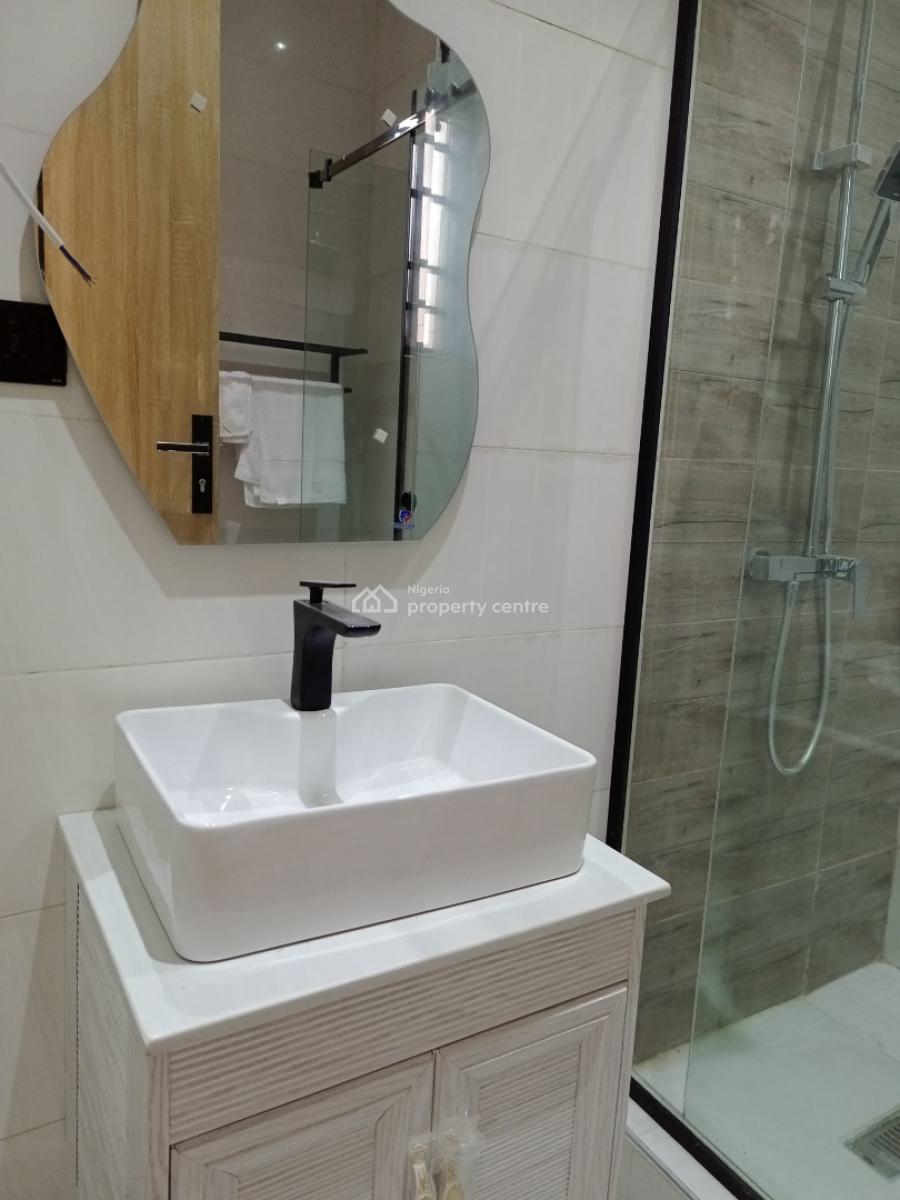 Luxury Built and Exquisitely Finished 2 Bedroom Automated Apartment, Ikate, Lekki Phase 2, Lekki, Lagos, Block of Flats for Sale