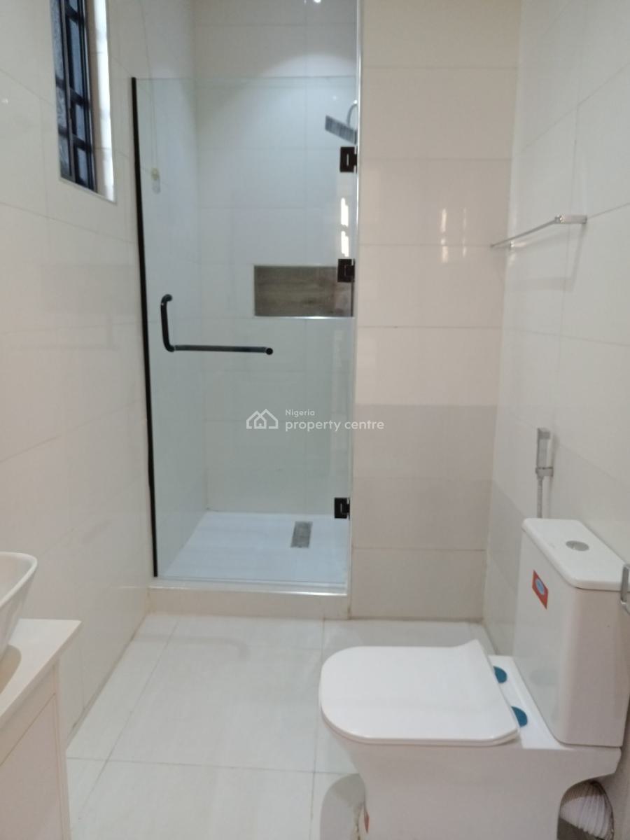 Luxury Built and Exquisitely Finished 2 Bedroom Automated Apartment, Ikate, Lekki Phase 2, Lekki, Lagos, Block of Flats for Sale