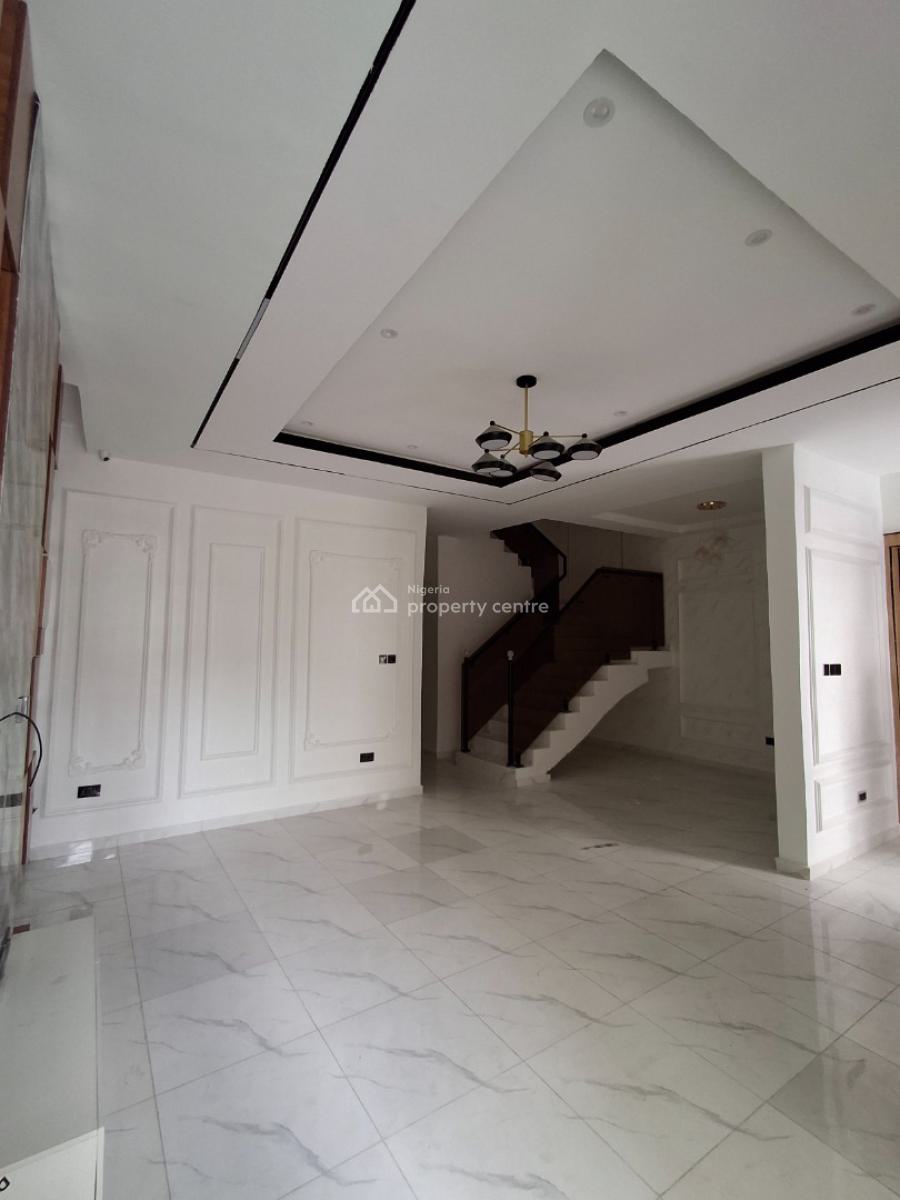 4 Bedroom Semi  with Bq, Bera Estate, Lekki Phase 2, Lekki, Lagos, Semi-detached Duplex for Sale