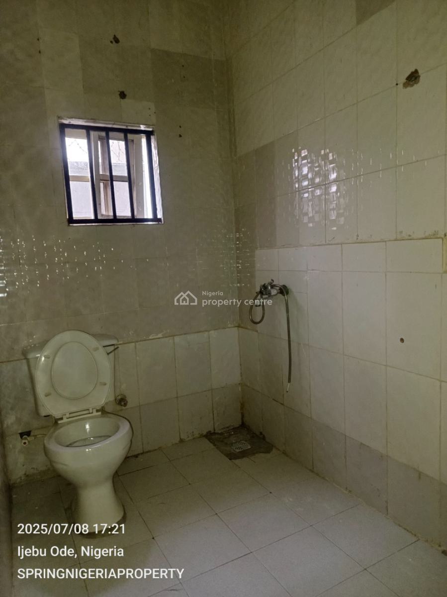 3 Bedroom Flat with Guest Toilet, Ogombo, Ajah, Lagos, Flat / Apartment for Rent