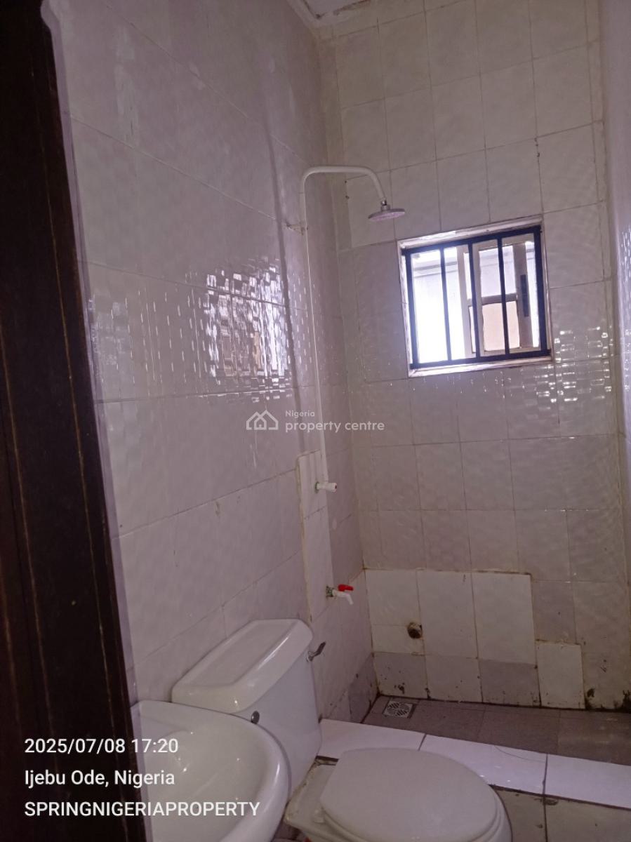 3 Bedroom Flat with Guest Toilet, Ogombo, Ajah, Lagos, Flat / Apartment for Rent