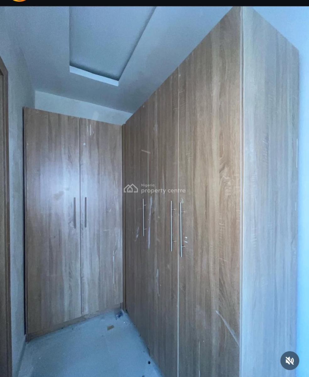 Three Bedroom Apartments, Ologolo, Lekki, Lagos, Flat / Apartment for Rent