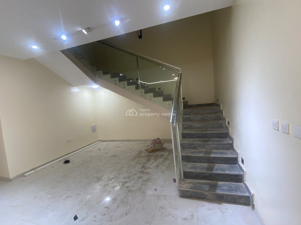 Luxury 3bedroom Terrace with Bq, News Engineering, Dawaki, Gwarinpa, Abuja, Terraced Duplex for Sale