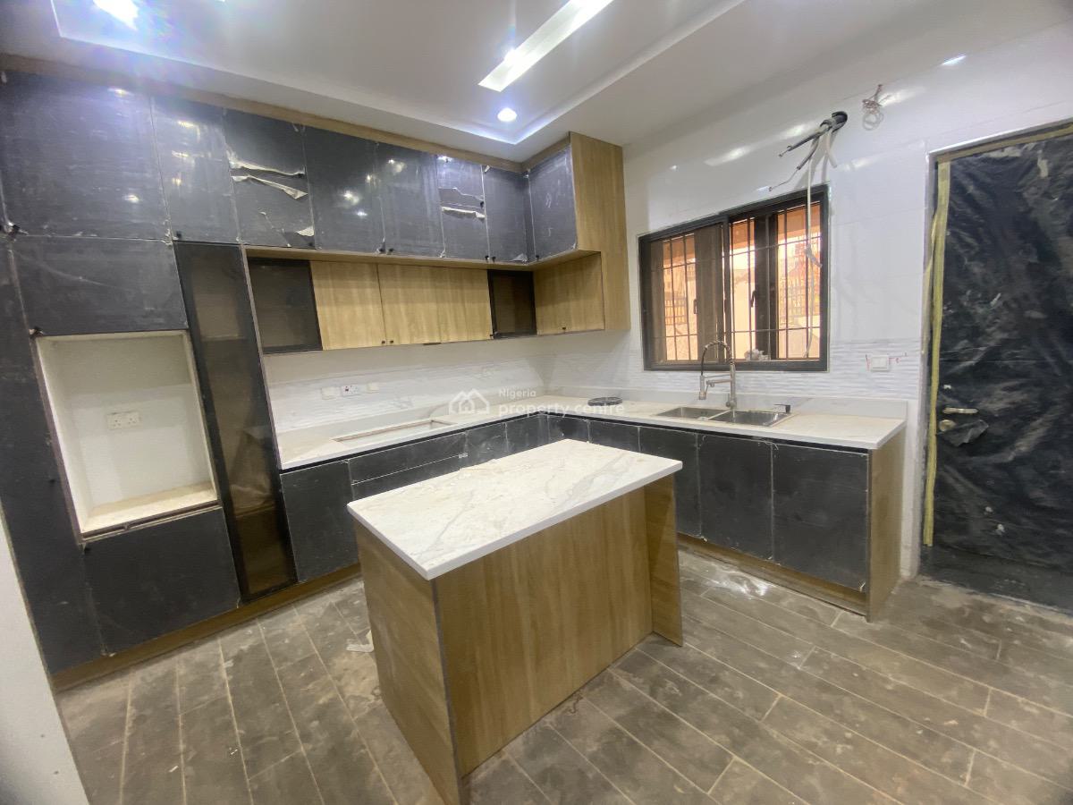Luxury 3bedroom Terrace with Bq, News Engineering, Dawaki, Gwarinpa, Abuja, Terraced Duplex for Sale