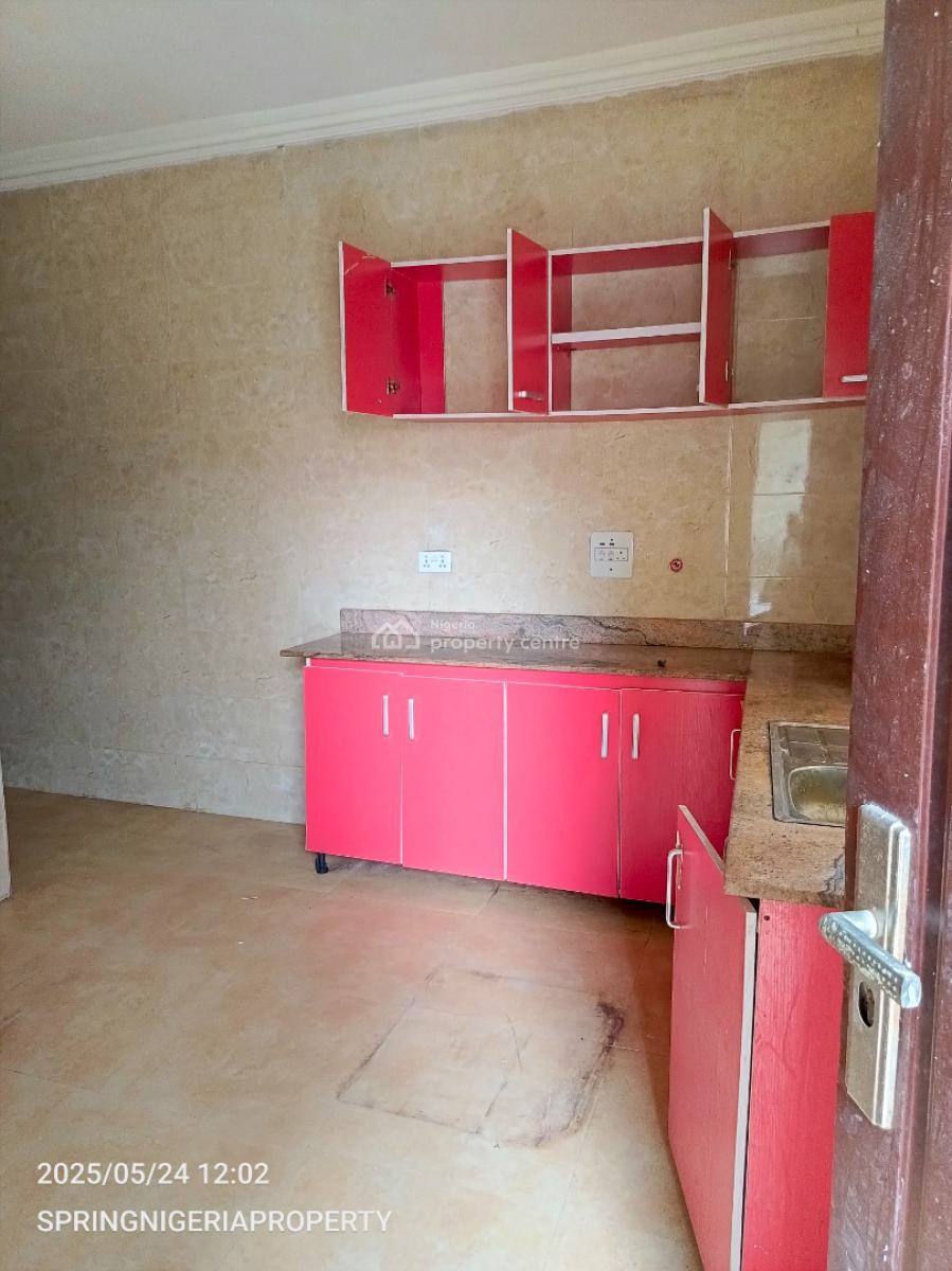 Spacious 3bedroom Flat Upstairs, By Lagos Business School, Sangotedo, Ajah, Lagos, Flat / Apartment for Rent