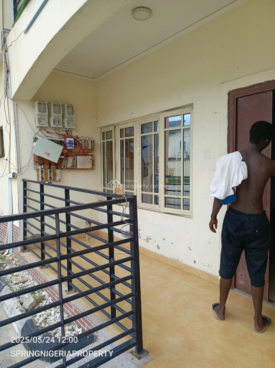Spacious 3bedroom Flat Upstairs, By Lagos Business School, Sangotedo, Ajah, Lagos, Flat / Apartment for Rent