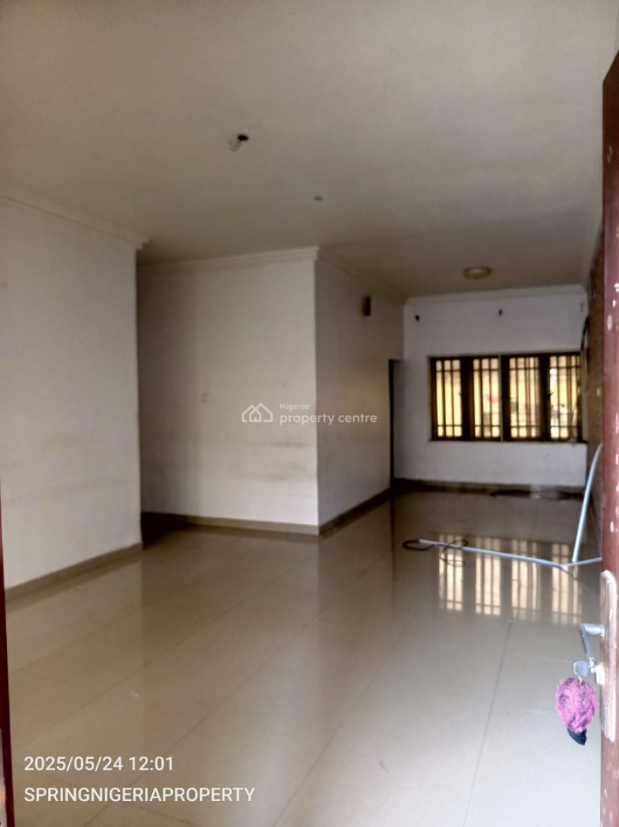 Spacious 3bedroom Flat Upstairs, By Lagos Business School, Sangotedo, Ajah, Lagos, Flat / Apartment for Rent