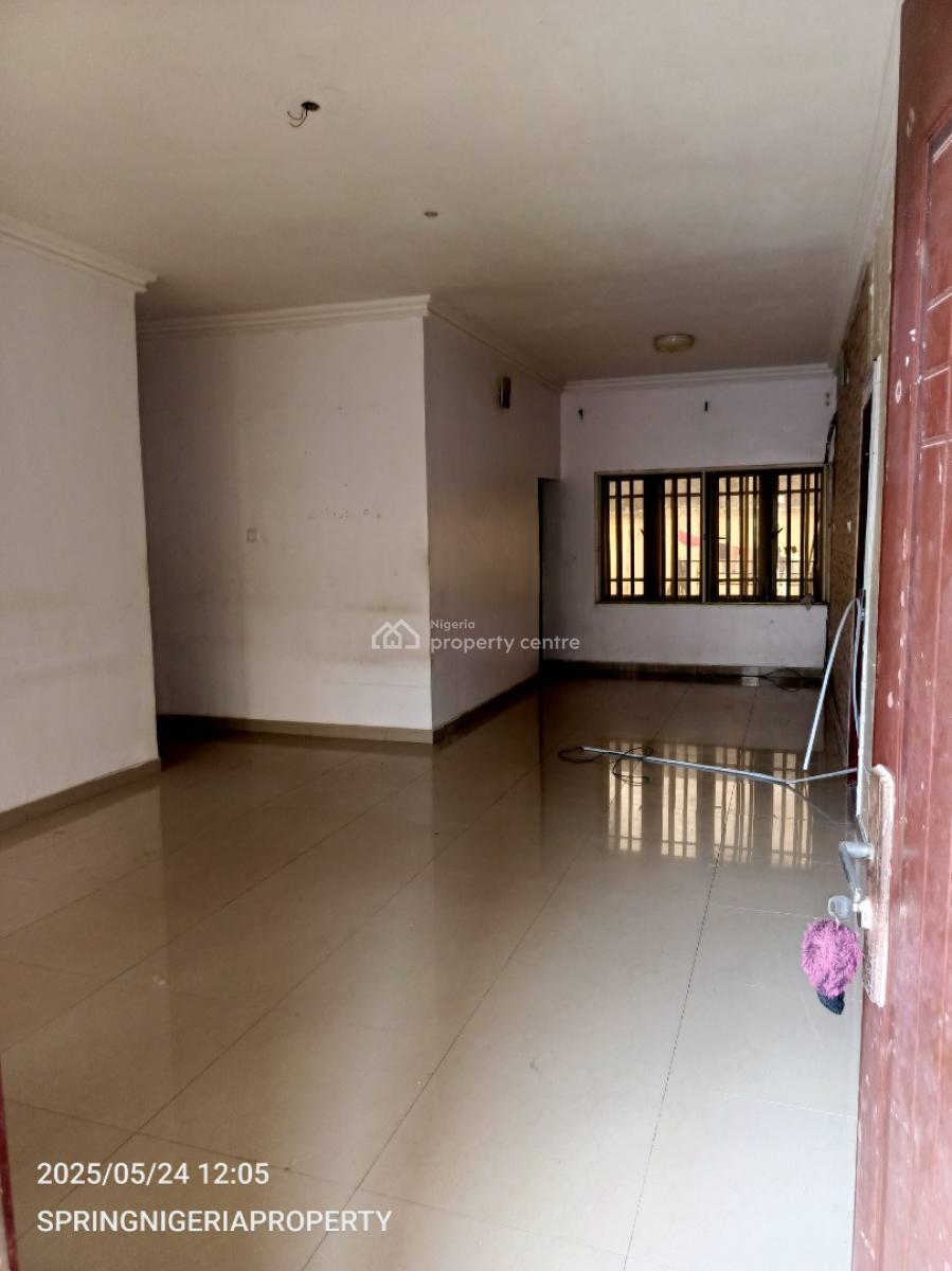 Spacious 3bedroom Flat Upstairs, By Lagos Business School, Sangotedo, Ajah, Lagos, Flat / Apartment for Rent