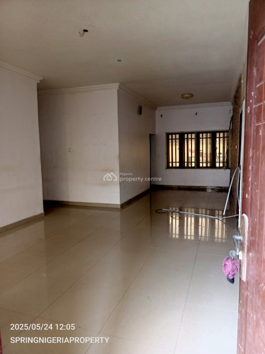 Spacious 3bedroom Flat Upstairs, By Lagos Business School, Sangotedo, Ajah, Lagos, Flat / Apartment for Rent