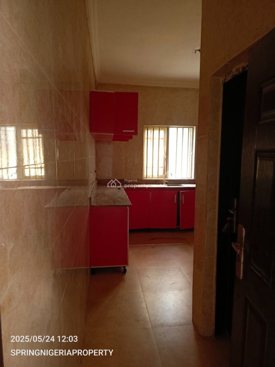 Spacious 3bedroom Flat Upstairs, By Lagos Business School, Sangotedo, Ajah, Lagos, Flat / Apartment for Rent