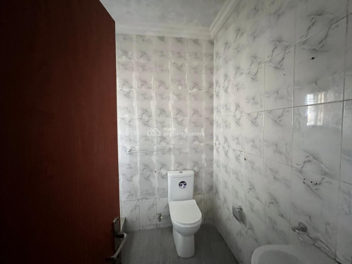 3 Bedroom Terrace Duplex with Bq/seimming Pool., Lekki Phase 1, Lekki, Lagos, Terraced Duplex for Rent