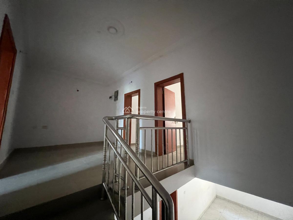 3 Bedroom Terrace Duplex with Bq/seimming Pool., Lekki Phase 1, Lekki, Lagos, Terraced Duplex for Rent