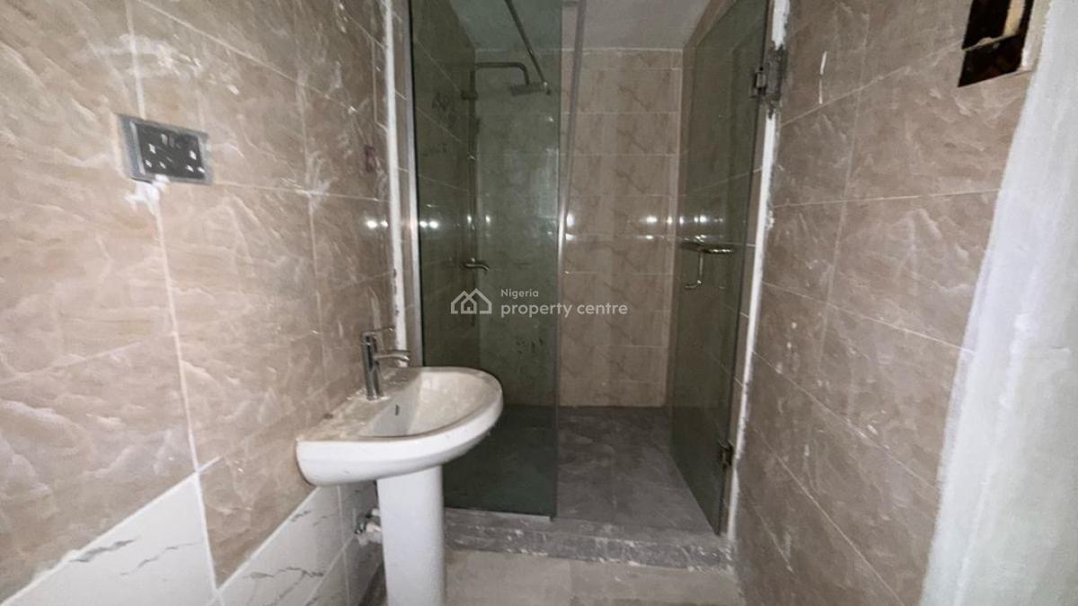 Spacious 4 Bedroom Fully Detached with 2 Bedroom Bq, Osapa, Lekki, Lagos, Detached Duplex for Rent