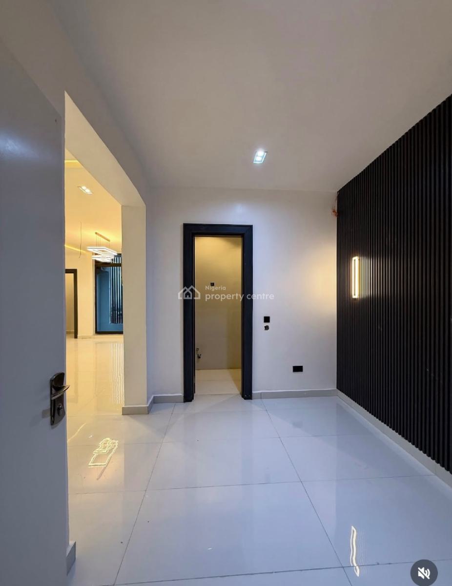 Luxury 3 Bedroom Penthouse Apartment., Guzape District, Abuja, Flat / Apartment for Sale