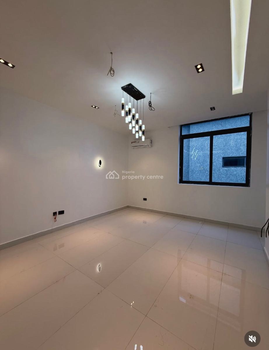 Luxury 3 Bedroom Penthouse Apartment., Guzape District, Abuja, Flat / Apartment for Sale