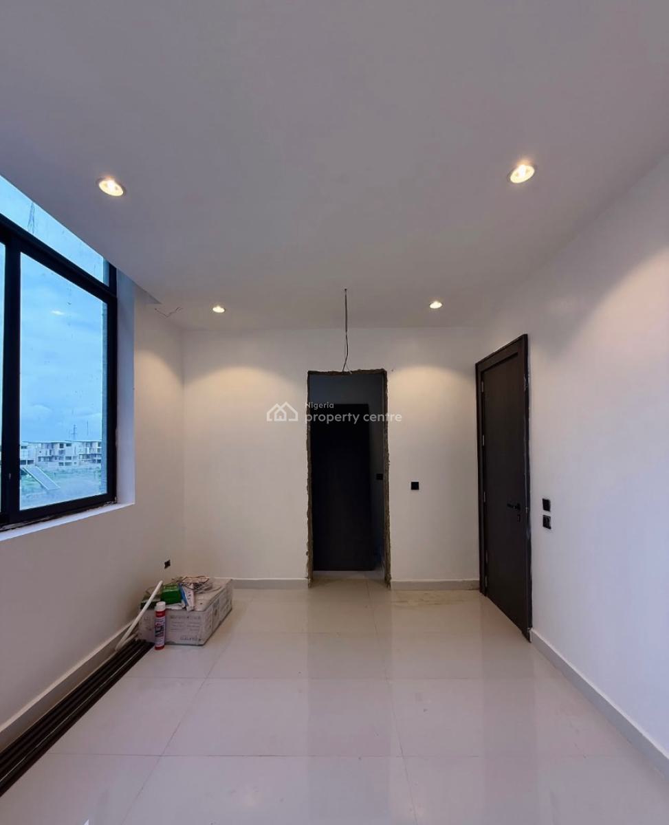 Luxury 3 Bedroom Penthouse Apartment., Guzape District, Abuja, Flat / Apartment for Sale
