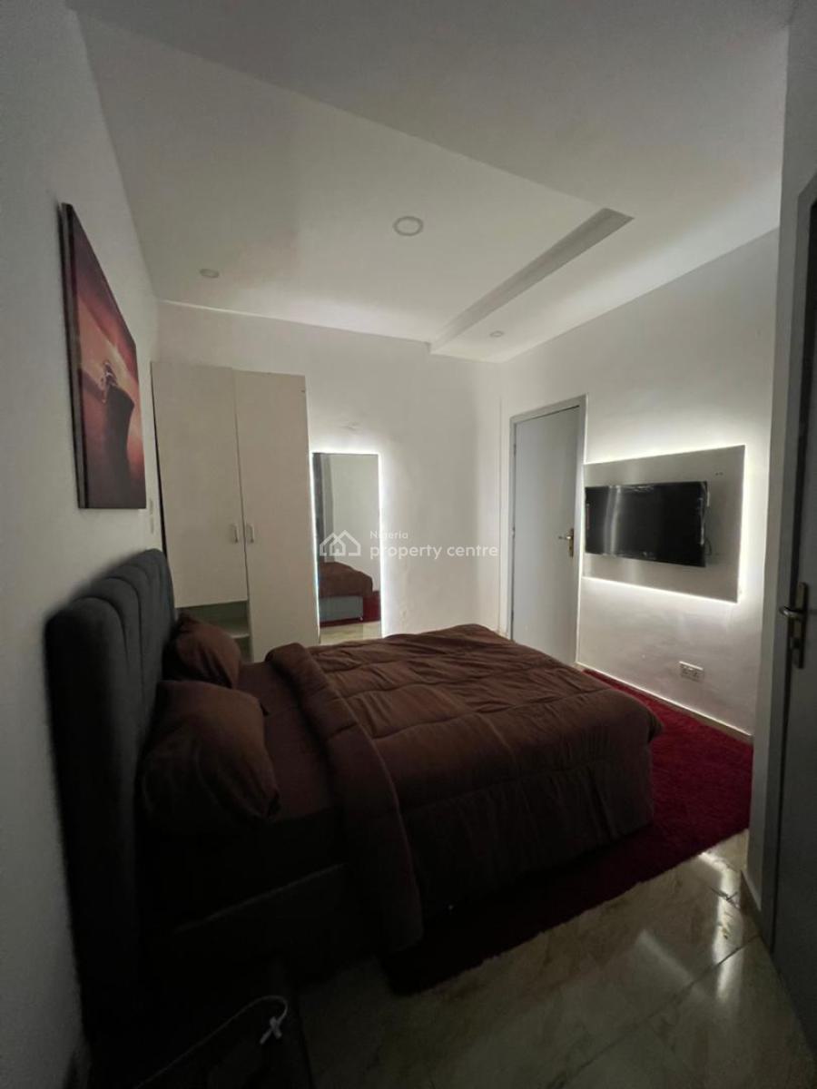 Spacious Fully Furnished Mini Flat Vbay. Orchid, Victoria Bay Estate Orchid Road Eleganza Bustop Lekki Lagos, Lekki, Lagos, Mini Flat (room and Parlour) for Rent