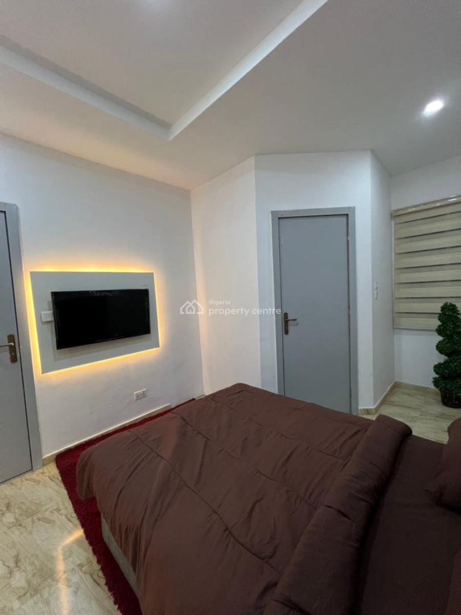 Spacious Fully Furnished Mini Flat Vbay. Orchid, Victoria Bay Estate Orchid Road Eleganza Bustop Lekki Lagos, Lekki, Lagos, Mini Flat (room and Parlour) for Rent
