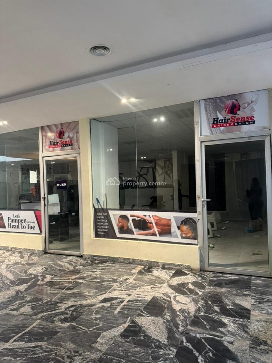 97sqm Retail Space in Lekki, Lekki, Lagos, Commercial Property for Rent