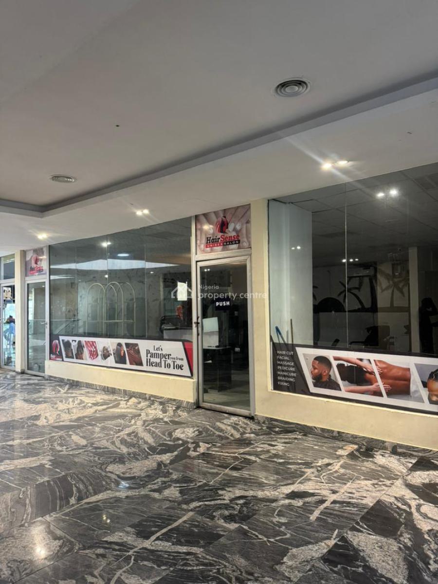 97sqm Retail Space in Lekki, Lekki, Lagos, Commercial Property for Rent
