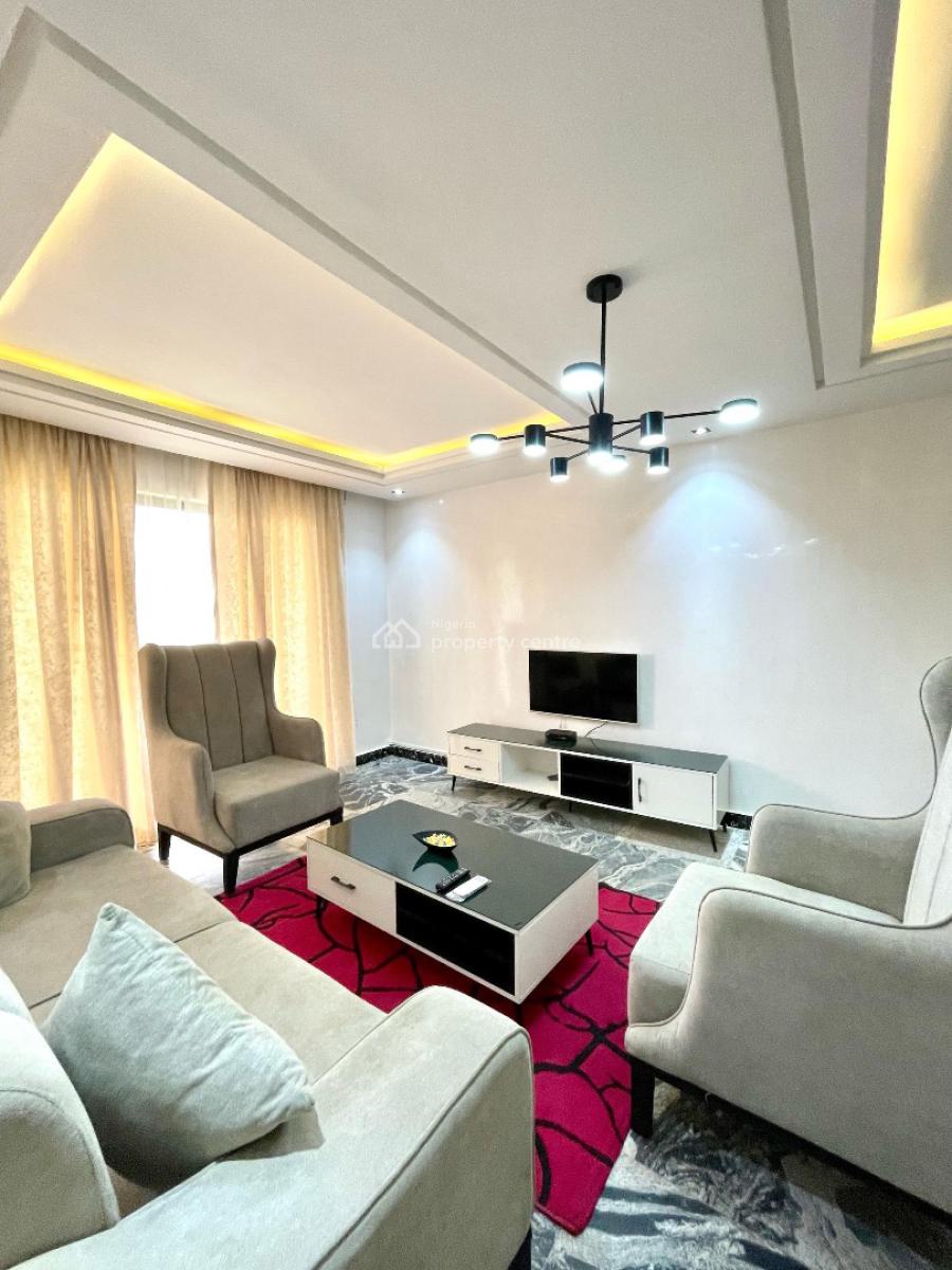 Private Compound: Cozy 4 Bedroom Apartment with Pool and Snooker, Mabushi, Abuja, Semi-detached Duplex Short Let