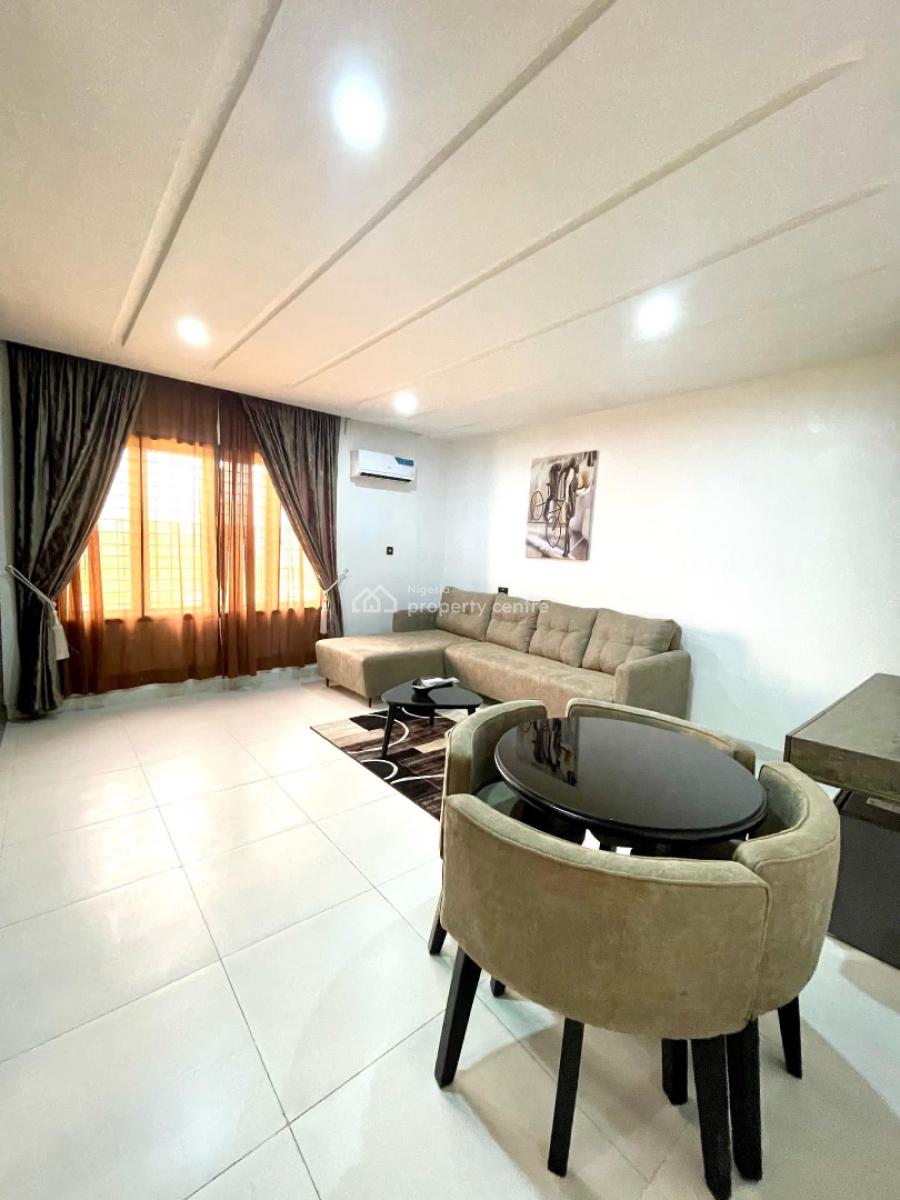 Private Compound: Cozy 4 Bedroom Apartment with Pool and Snooker, Mabushi, Abuja, Semi-detached Duplex Short Let