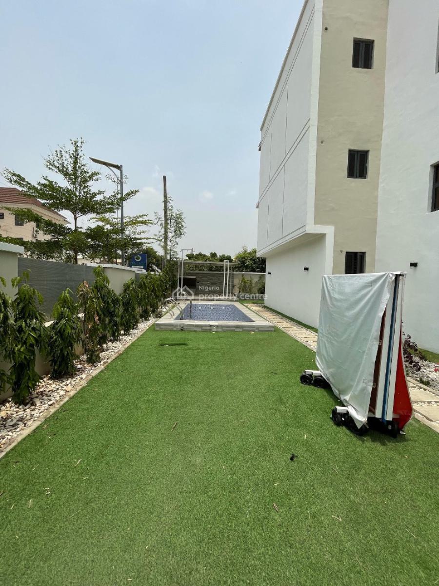 Private Compound: Cozy 4 Bedroom Apartment with Pool and Snooker, Mabushi, Abuja, Semi-detached Duplex Short Let