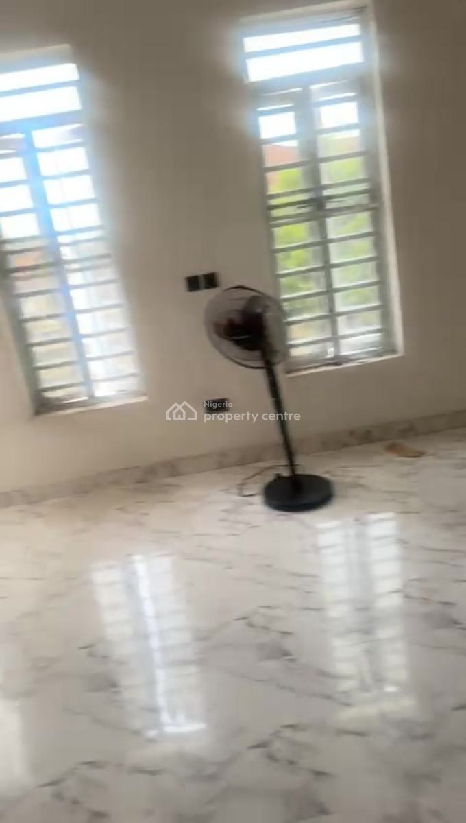 a Massive Masters Bedroom with Big Balcony, Osapa London Lagos, Osapa, Lekki, Lagos, Self Contain (single Rooms) for Rent