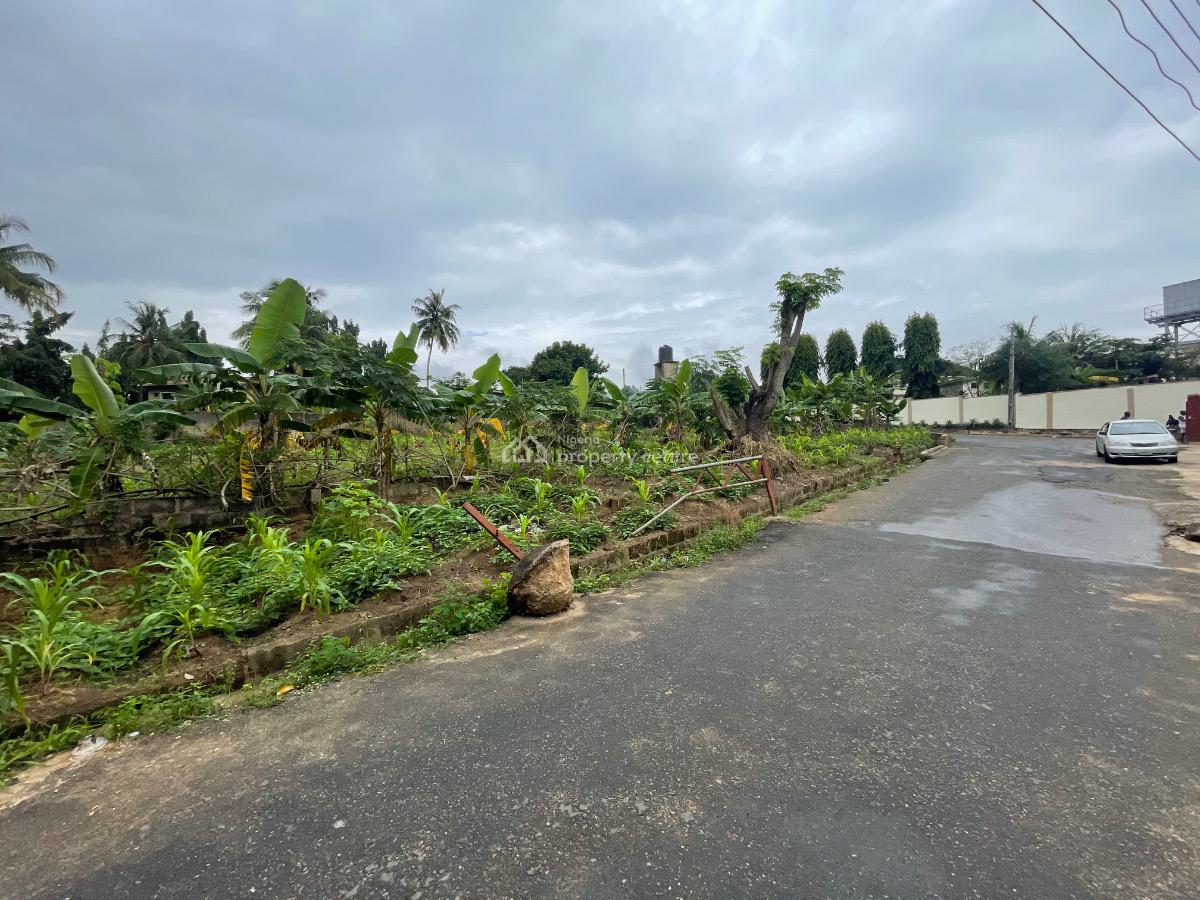 Strategically Located  Residential Plot of Land Measuring 1600sqm, Orelere Street, Ikolaba Main Estate, Ibadan, Oyo, Residential Land for Sale