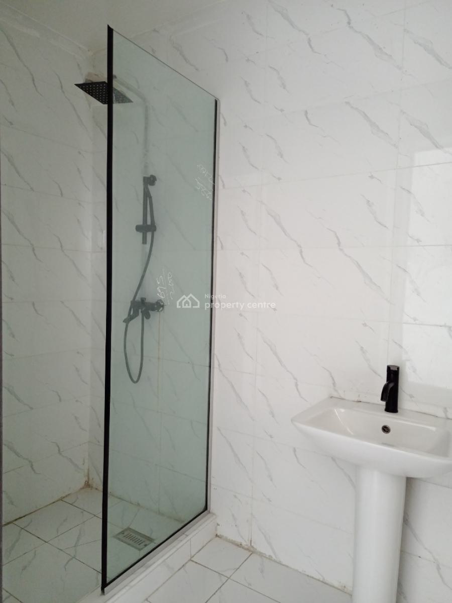 Newly Built 2 Bedroom Apartment, in an Estate at Ikate, Lekki Phase 2, Lekki, Lagos, Block of Flats for Sale