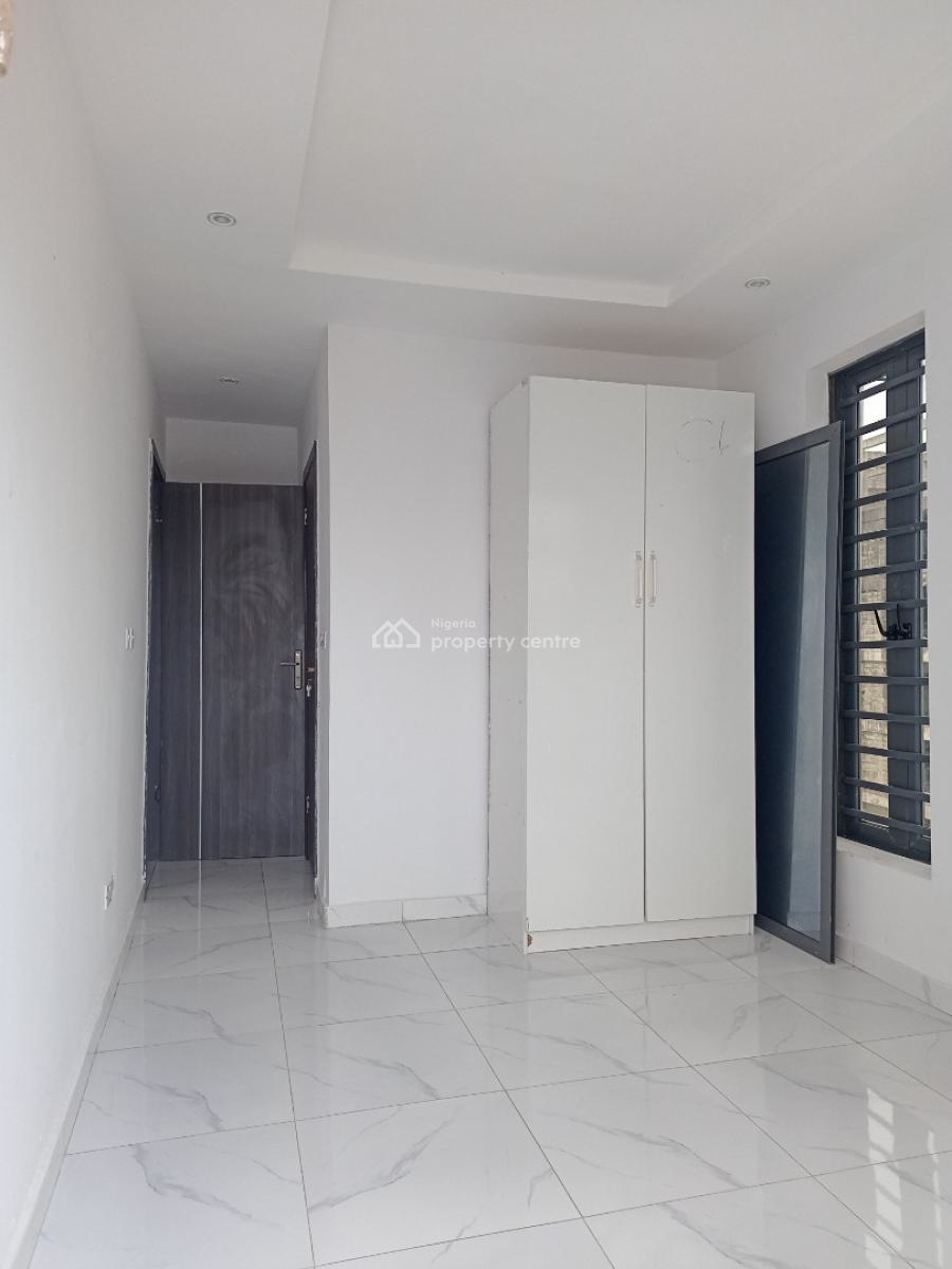 Newly Built 2 Bedroom Apartment, in an Estate at Ikate, Lekki Phase 2, Lekki, Lagos, Block of Flats for Sale
