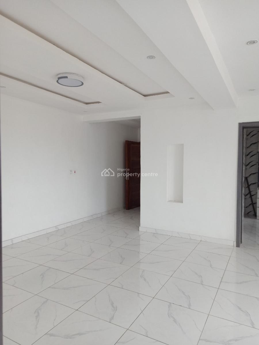 Newly Built 2 Bedroom Apartment, in an Estate at Ikate, Lekki Phase 2, Lekki, Lagos, Block of Flats for Sale