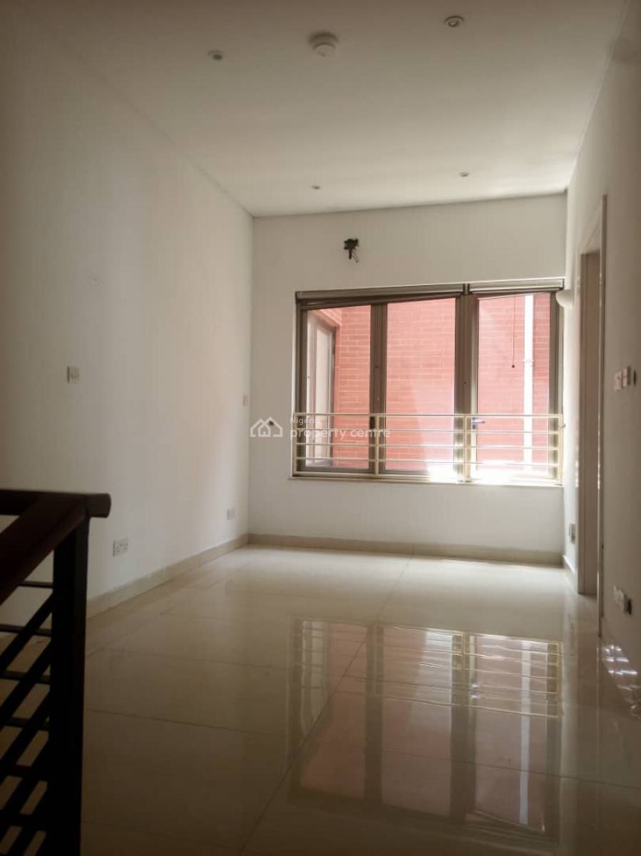 4 Bedroom Fully Detached Duplex with Massive Rooms and 2 Bedroom Bq, Pinnock Beach Estate, Osapa, Lekki, Lagos, Detached Duplex for Rent