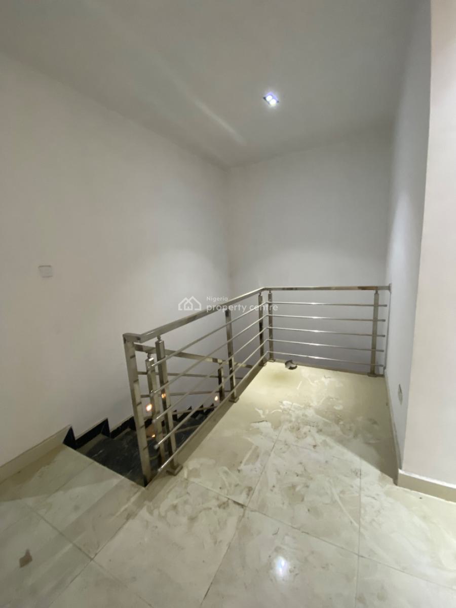 4 Bedroom Terrace Duplex, Ologolo, Lekki, Lagos, Terraced Duplex for Rent
