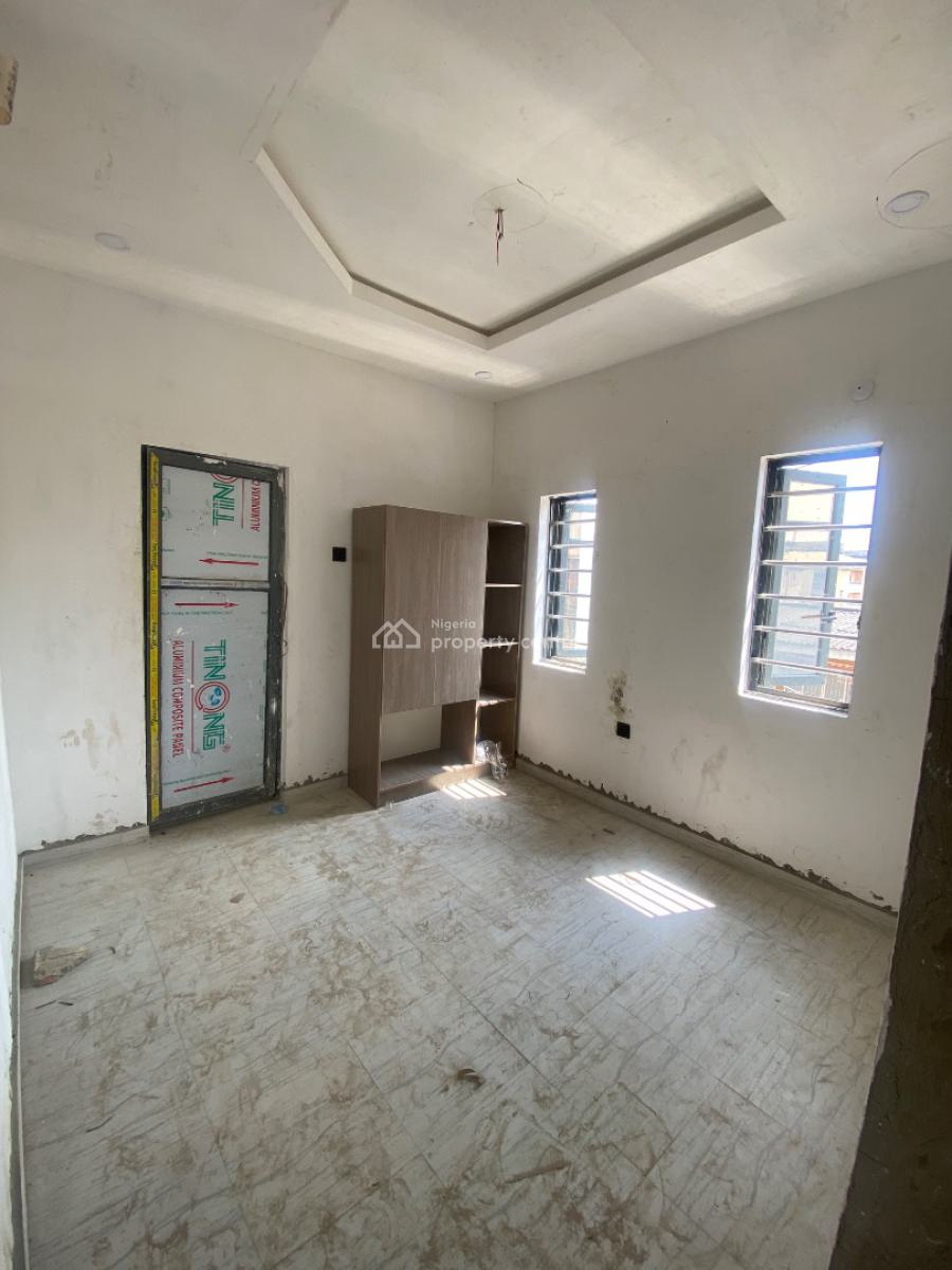 a Luxury, Super-clean, Modern 2 Bedrooms Apartment, Off Kilo Road, Kilo, Surulere, Lagos, Flat / Apartment for Rent