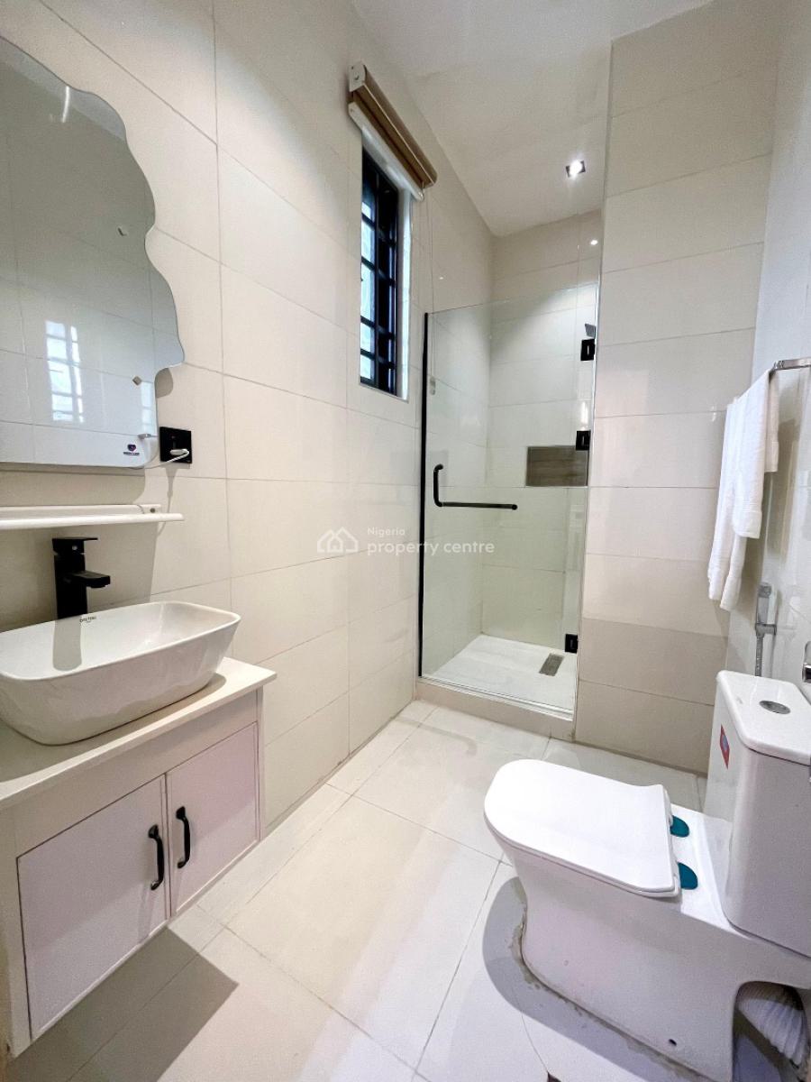 2 Bedroom Apartment with Elevator, Gym and Swimming Pool, Ikate, Lekki, Lagos, Flat / Apartment for Sale