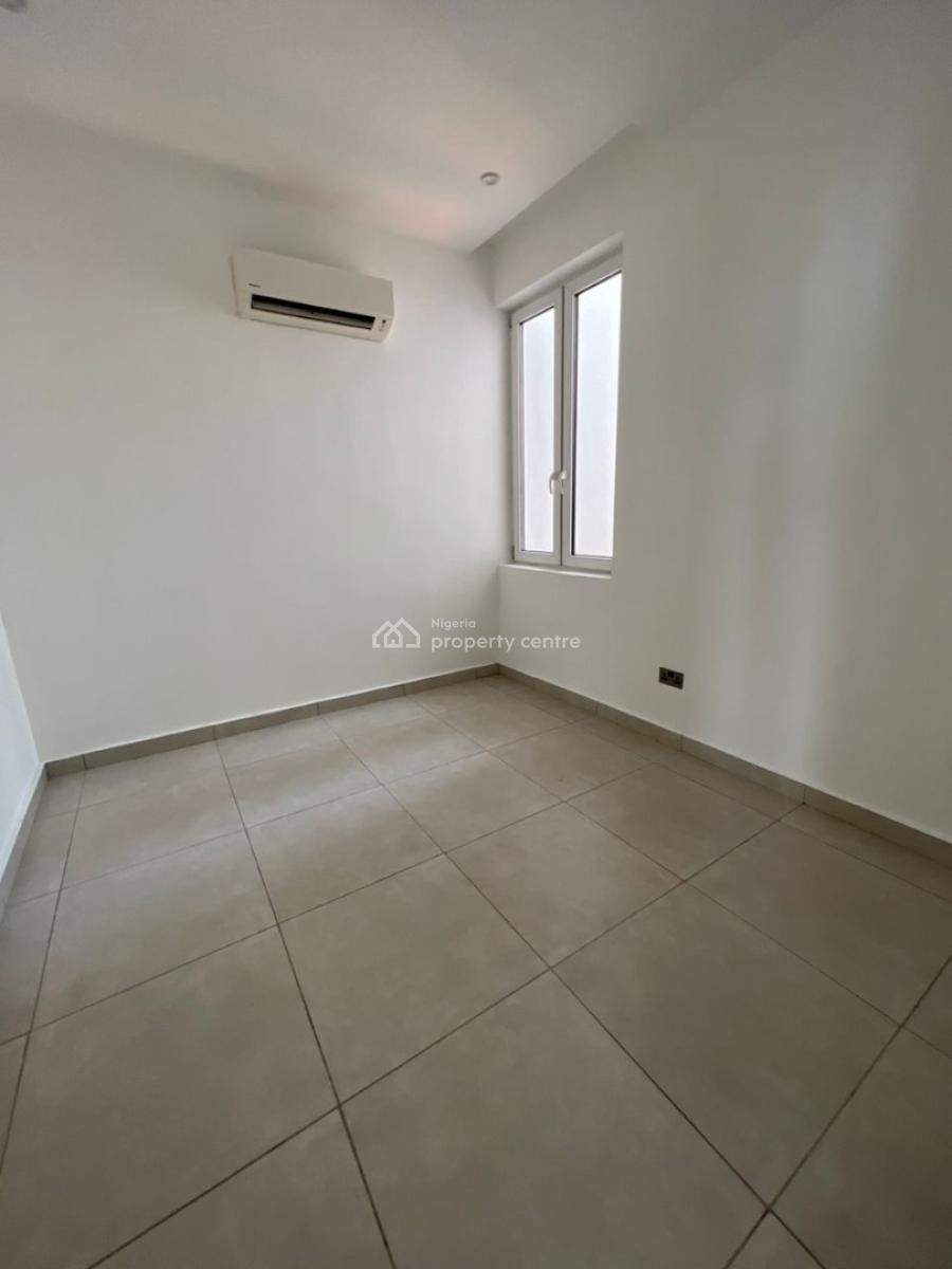 Spacious & Clean 4 Bedroom Terrace with Pool, Old Ikoyi, Ikoyi, Lagos, Terraced Duplex for Rent
