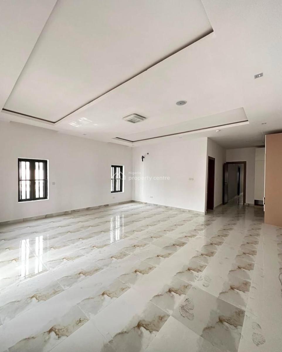 5 Bedroom Semi-detached with an Open Terrace, Lekki Phase 1, Lekki, Lagos, Semi-detached Duplex for Sale