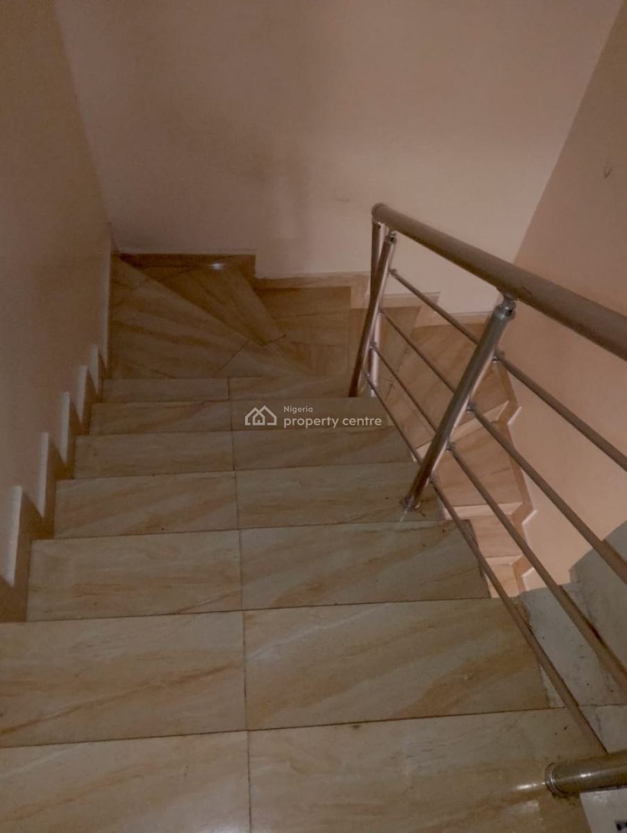 3 Bedroom Semi Detached Duplex(sharing Compound with a Unit), Off Chevron Drive, Chevy View Estate., Lekki Phase 1, Lekki, Lagos, Semi-detached Duplex for Sale