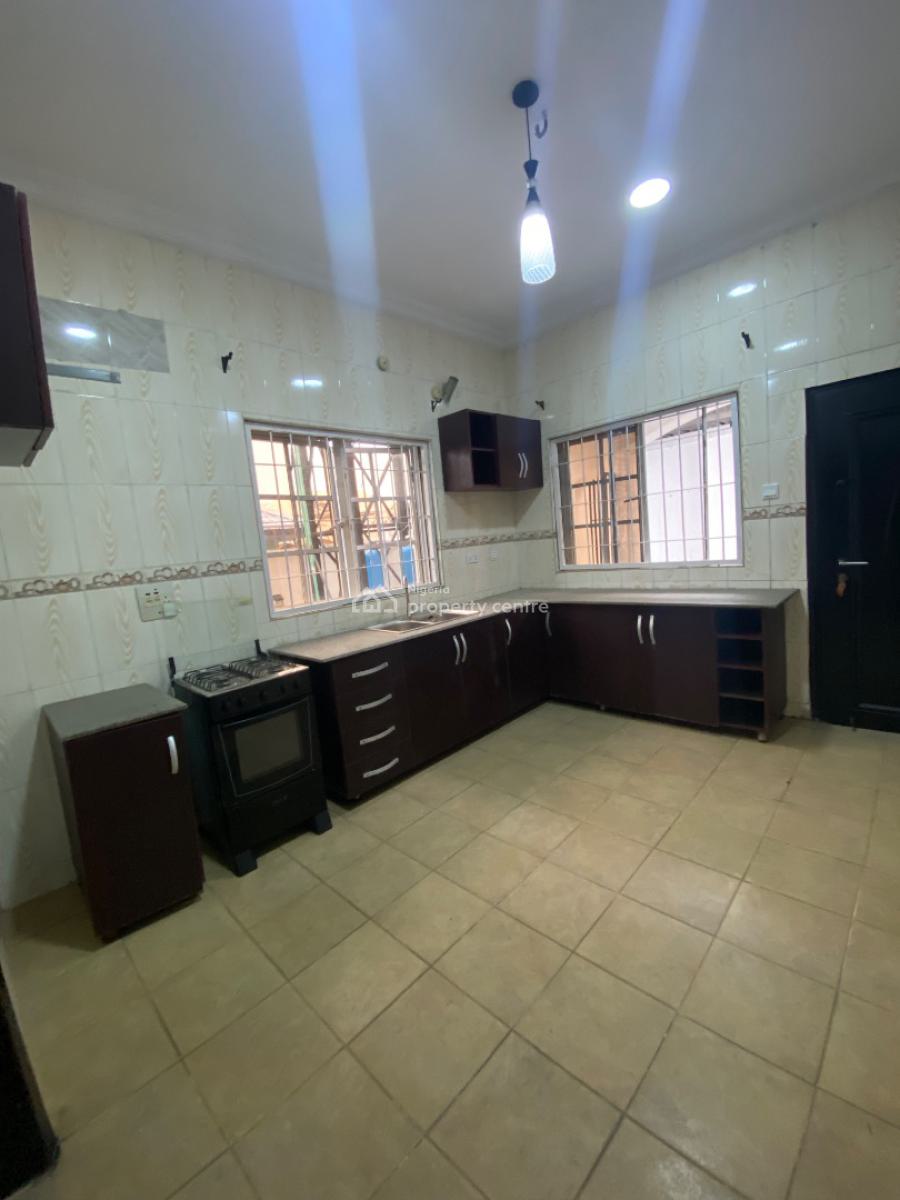 Big Studio Apartment, Osapa, Lekki, Lagos, Self Contain (single Rooms) for Rent
