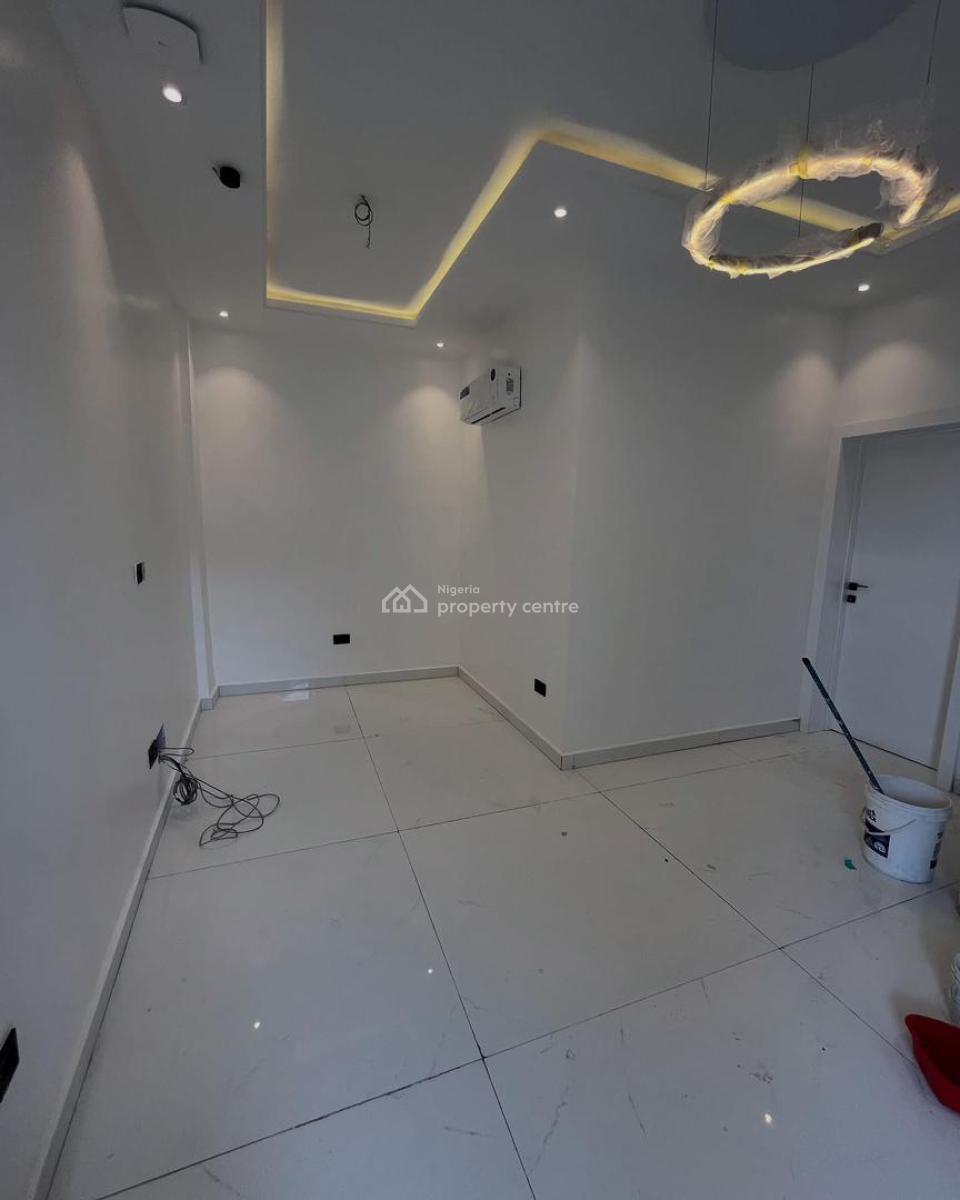 5 Bedroom Fully Detached with a Rooftop Terrace, Lekki Phase 1, Lekki, Lagos, Detached Duplex for Sale
