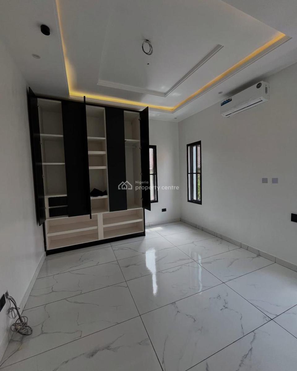 5 Bedroom Fully Detached with a Rooftop Terrace, Lekki Phase 1, Lekki, Lagos, Detached Duplex for Sale