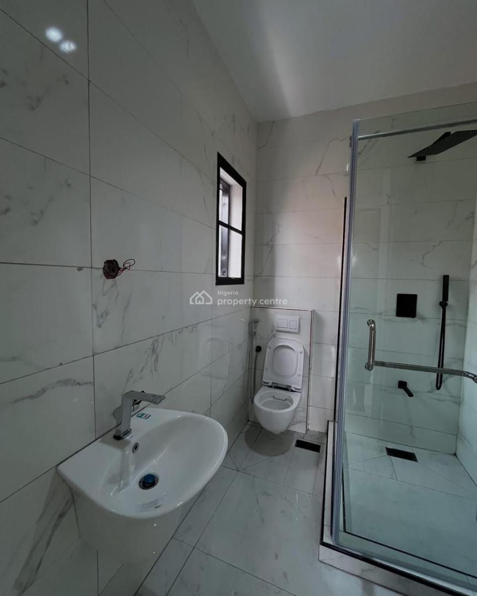5 Bedroom Fully Detached with a Rooftop Terrace, Lekki Phase 1, Lekki, Lagos, Detached Duplex for Sale