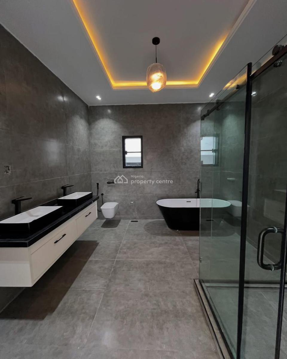 5 Bedroom Fully Detached with a Rooftop Terrace, Lekki Phase 1, Lekki, Lagos, Detached Duplex for Sale