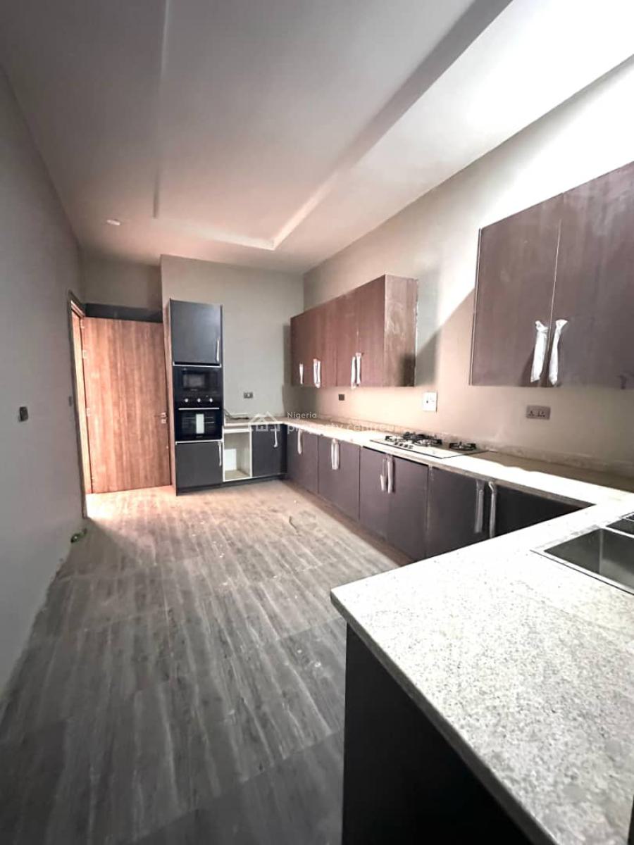 a Spacious and Well Finished Fully Serviced 3 Bedroom Apartment & Bq, Diplomatic Zone, Katampe Extension, Katampe, Abuja, Flat / Apartment for Rent