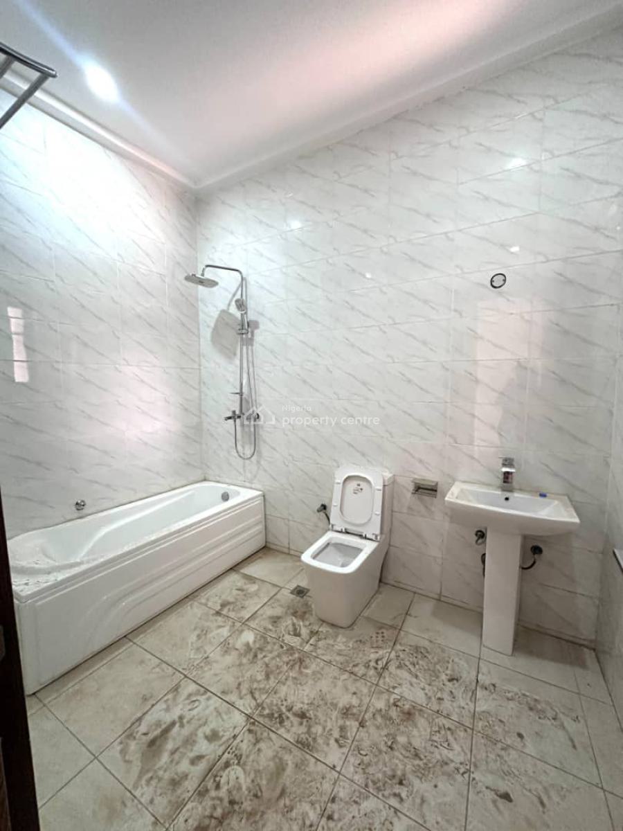 a Spacious and Well Finished Fully Serviced 3 Bedroom Apartment & Bq, Diplomatic Zone, Katampe Extension, Katampe, Abuja, Flat / Apartment for Rent