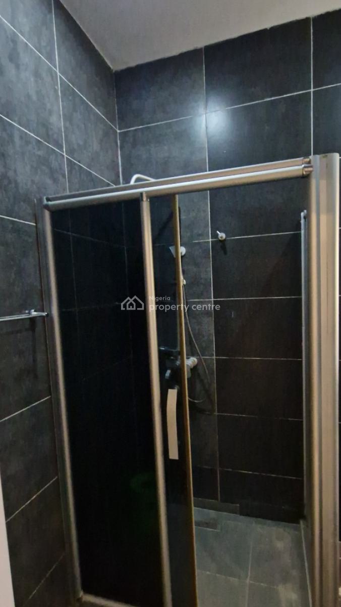 Neatly Used 5 Bedrooms Detached House, Northern Foreshore Estate, Off Chevron Drive, Lekki, Lagos, Lekki, Lagos, Detached Duplex for Rent