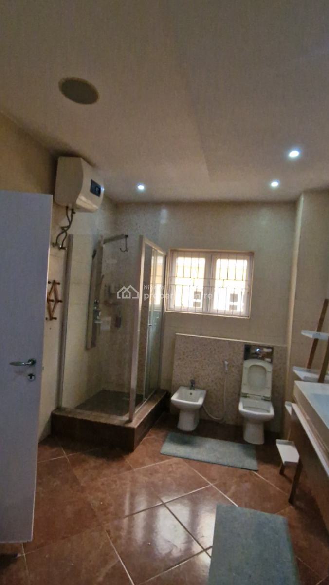 Neatly Used 5 Bedrooms Detached House, Northern Foreshore Estate, Off Chevron Drive, Lekki, Lagos, Lekki, Lagos, Detached Duplex for Rent
